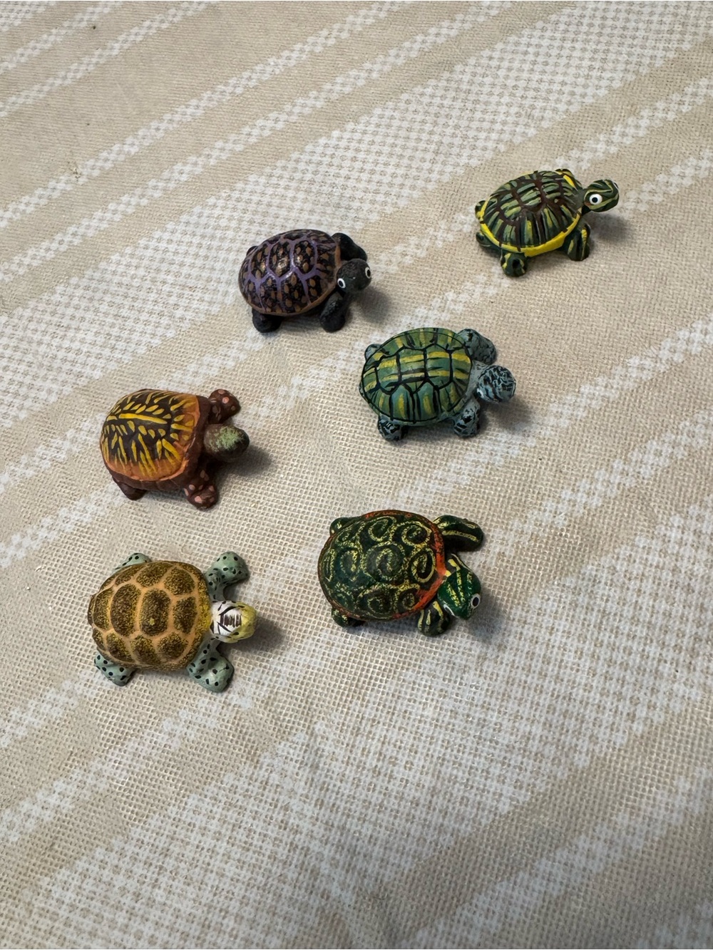 Tiny Painted Turtle Figurines